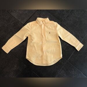 Boy’s Polo Ralph Lauren Button-down shirt in light yellow in Size 5